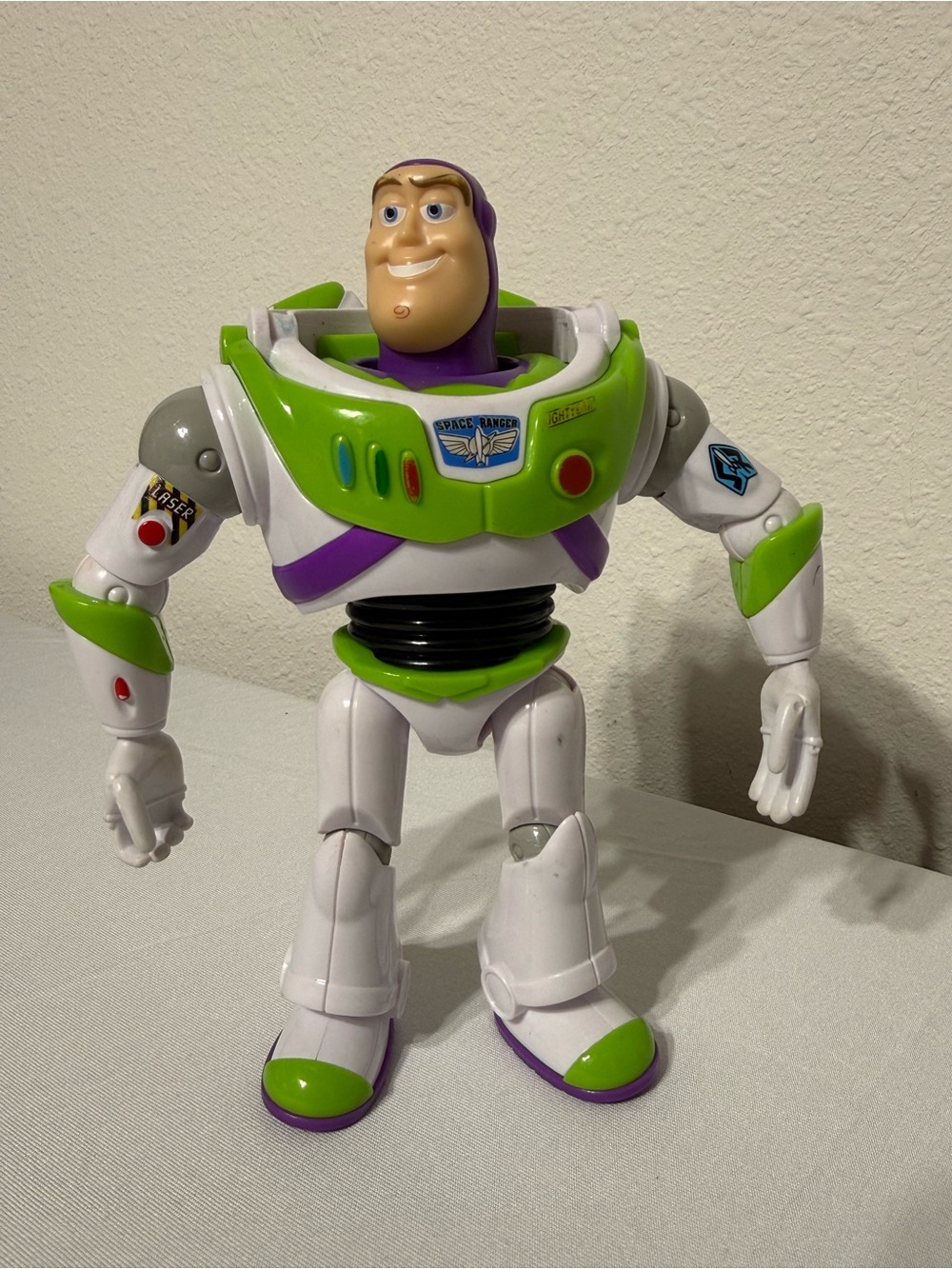 Disney Pixar Toy Story Buzz Lightyear Action Figure 7” Mattel 2017